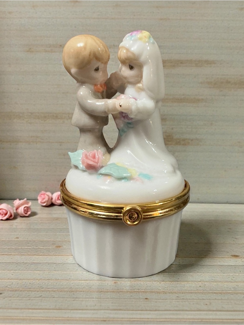 Precious Moments Bride & Groom Hinged Box Wedding Trinket Box